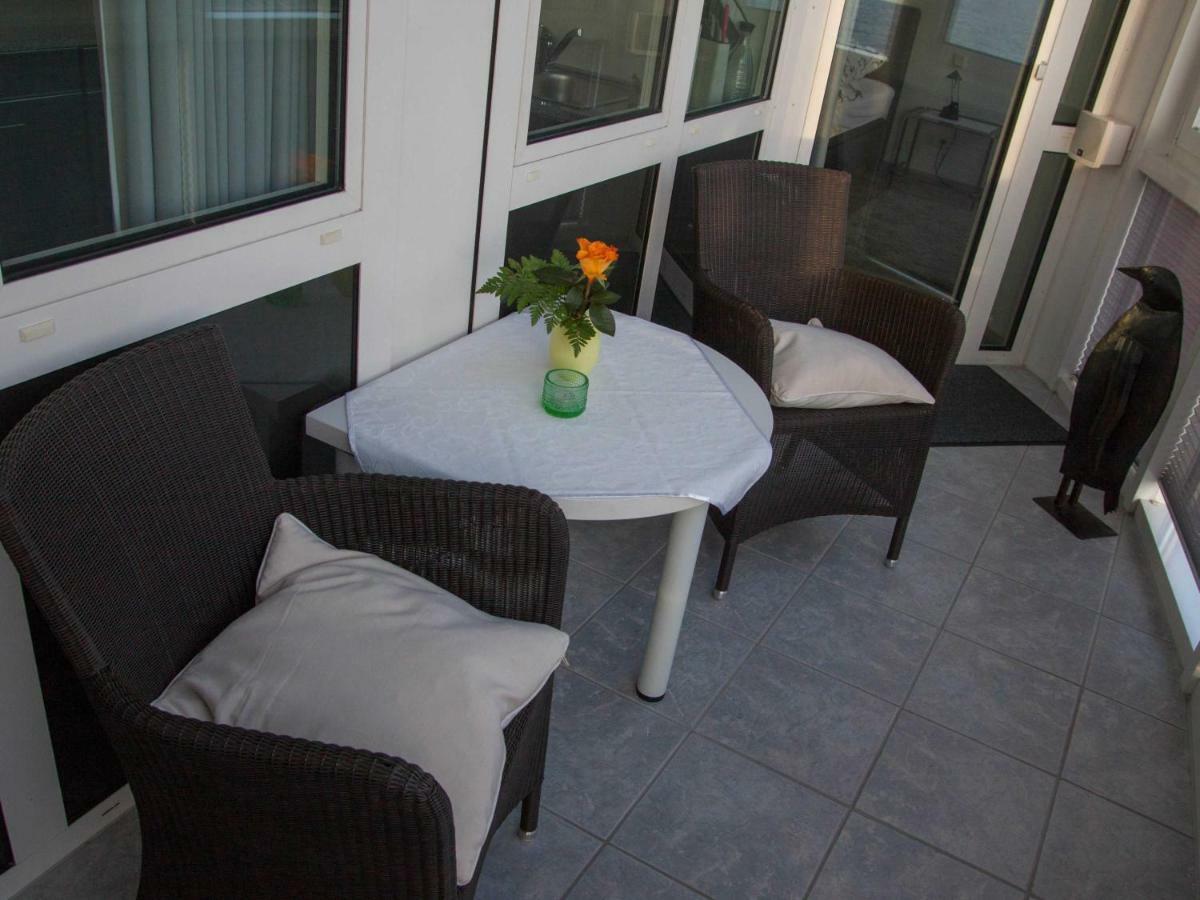 107_1 Helgoland Apartment Wilhelmshaven Ruang foto